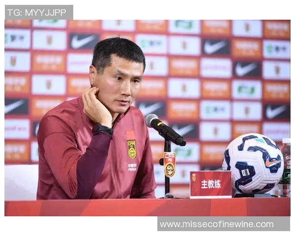 中国足球现任主教练的执教理念与未来发展方向探讨